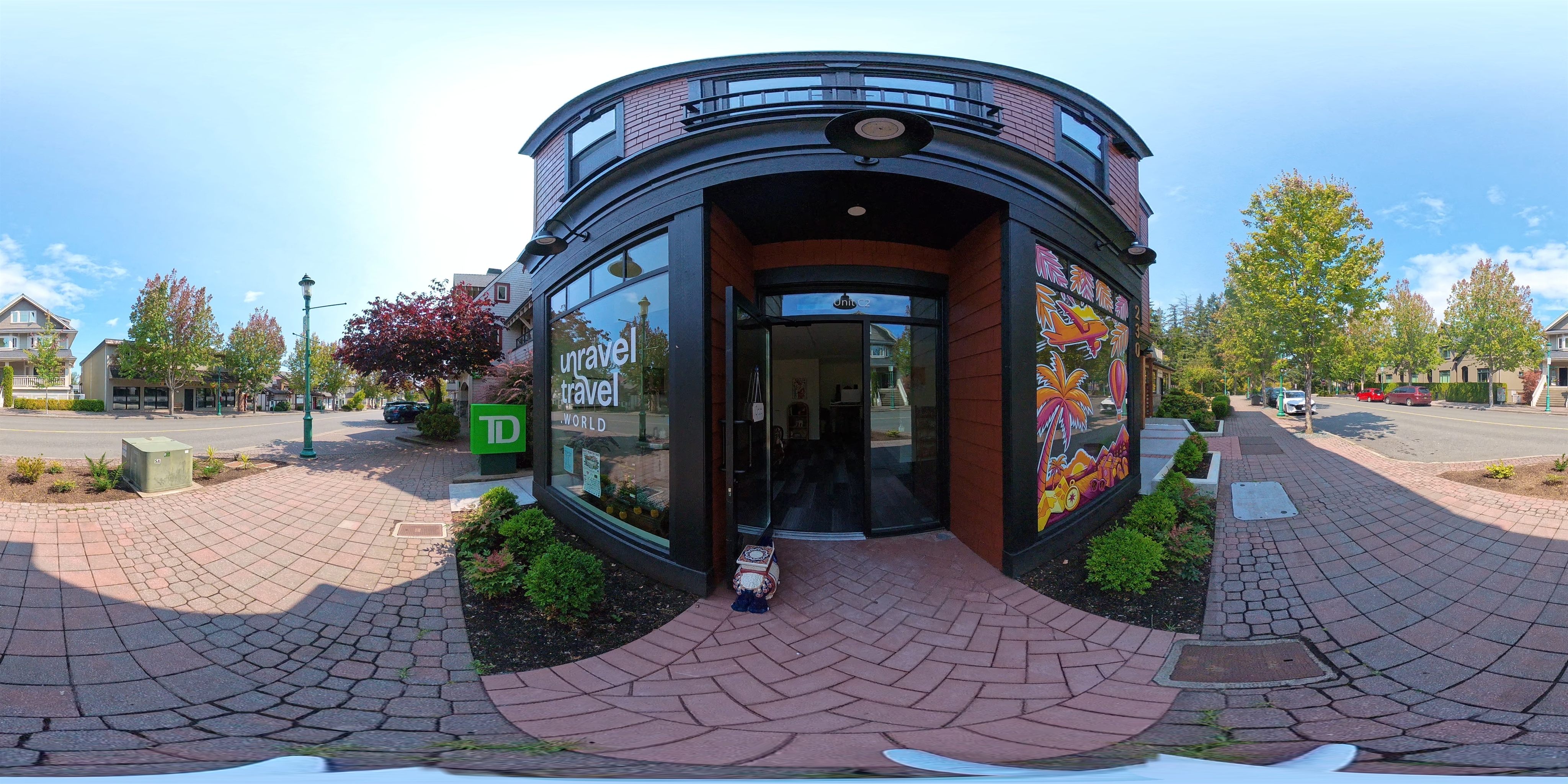 360 view of the Unravel Travel space in Qualicum Beach